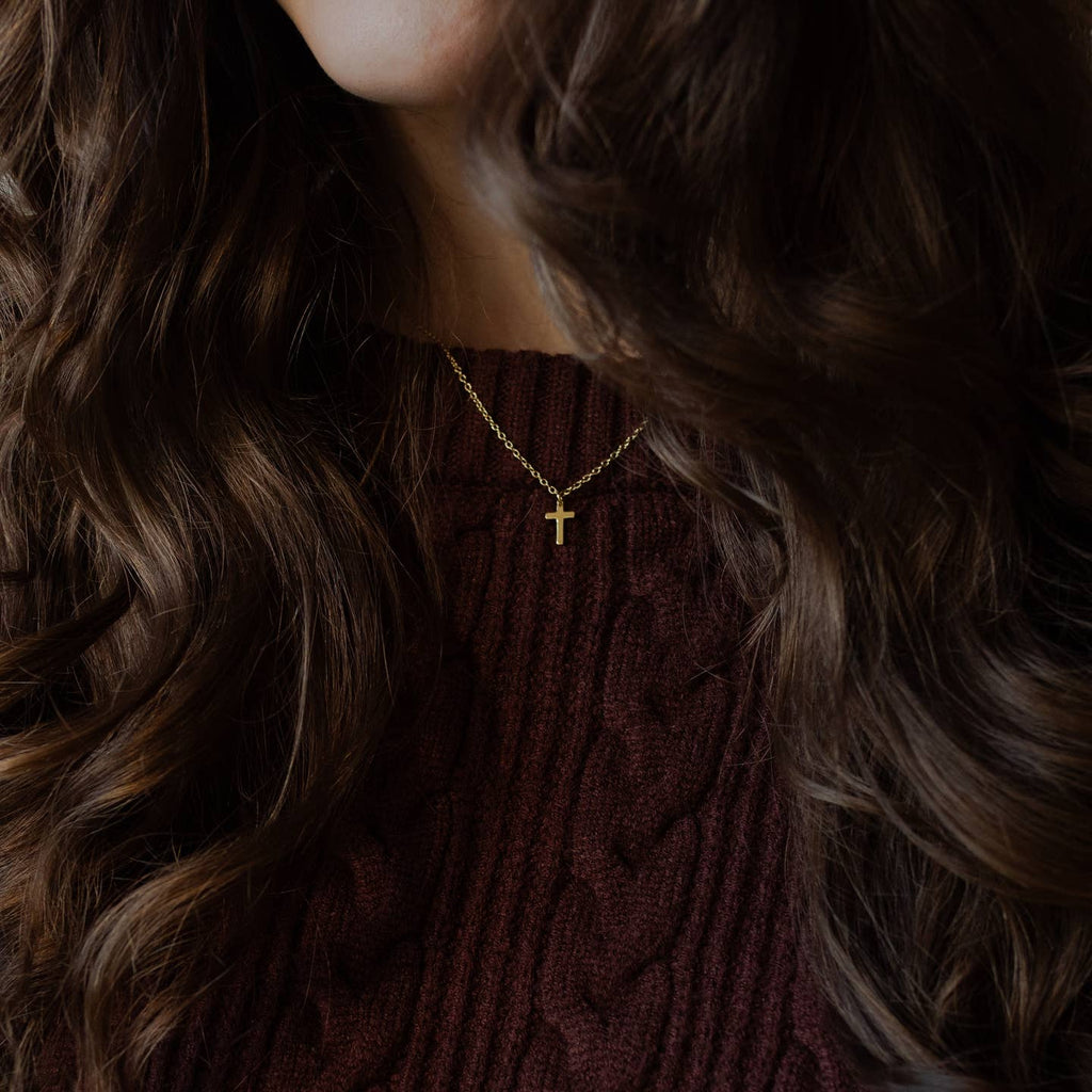 Dainty Cross Necklace